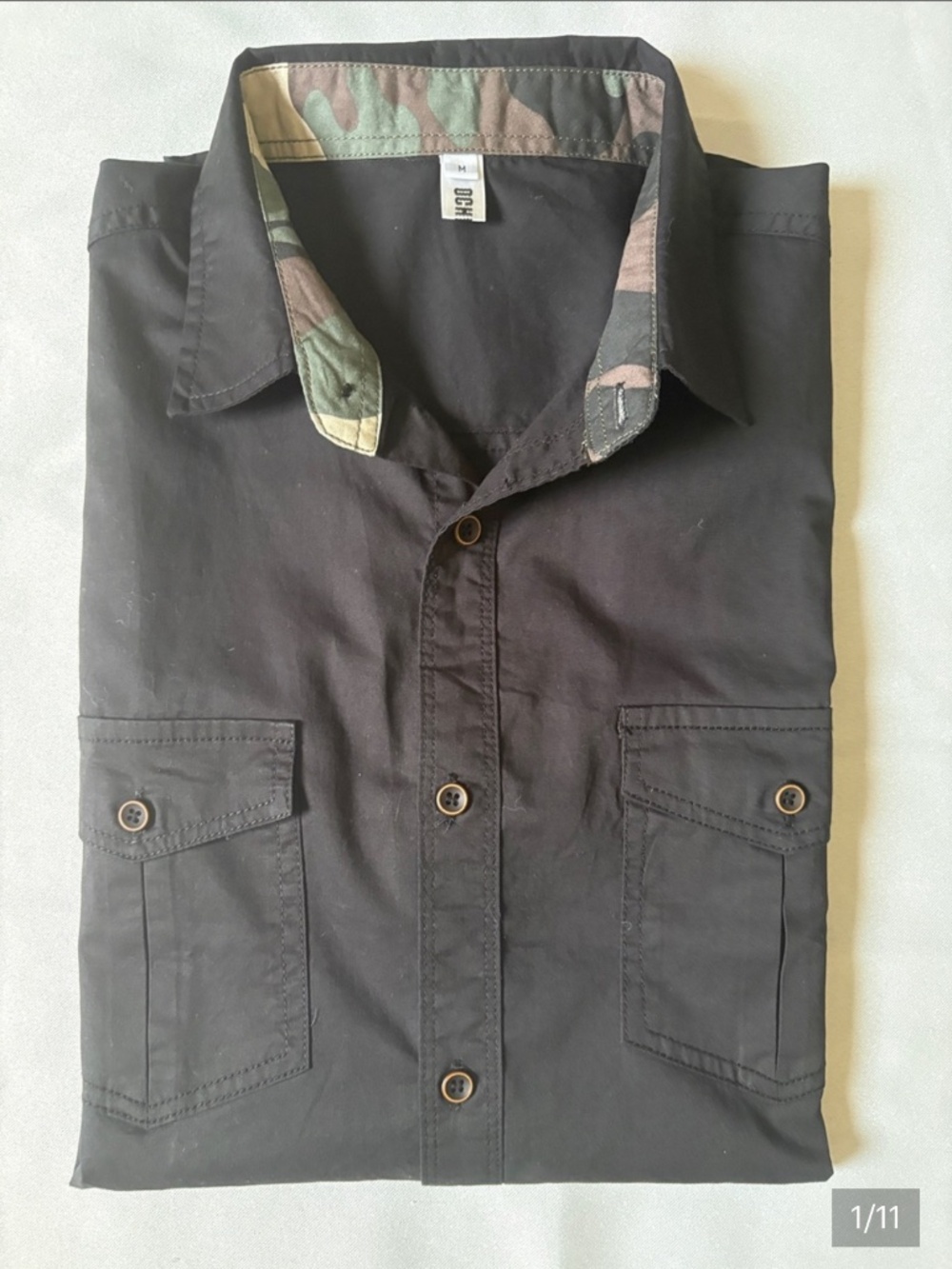 CLASSIC BLACK BUTTON-UP SHIRT NWOT SIZE M